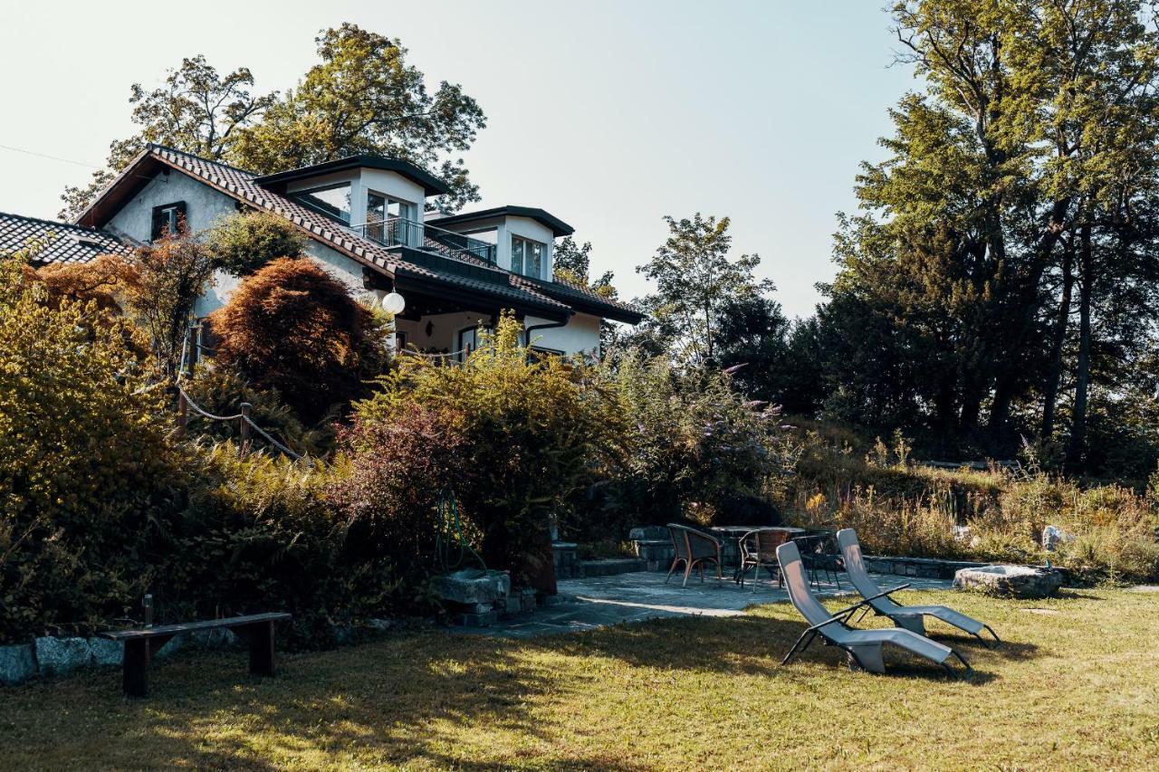 Lake Villa Lotus 호르브 외부 사진